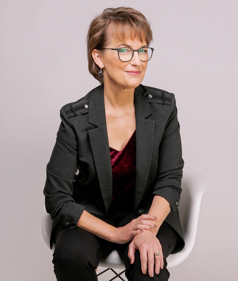 Pamela Wilson, best online business coach for people in midlife and beyond